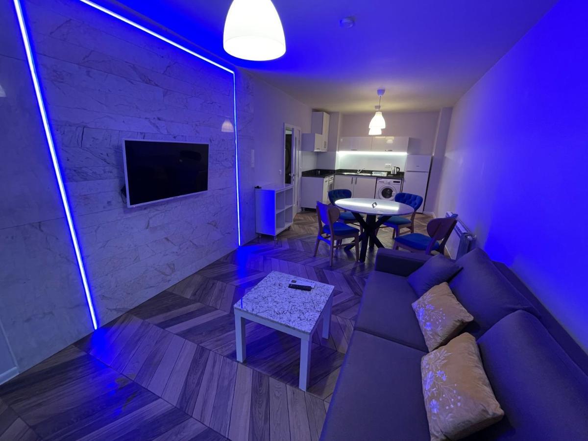 Sunny Apartment In Studentski Grad, Behind Unss Sofia Luaran gambar