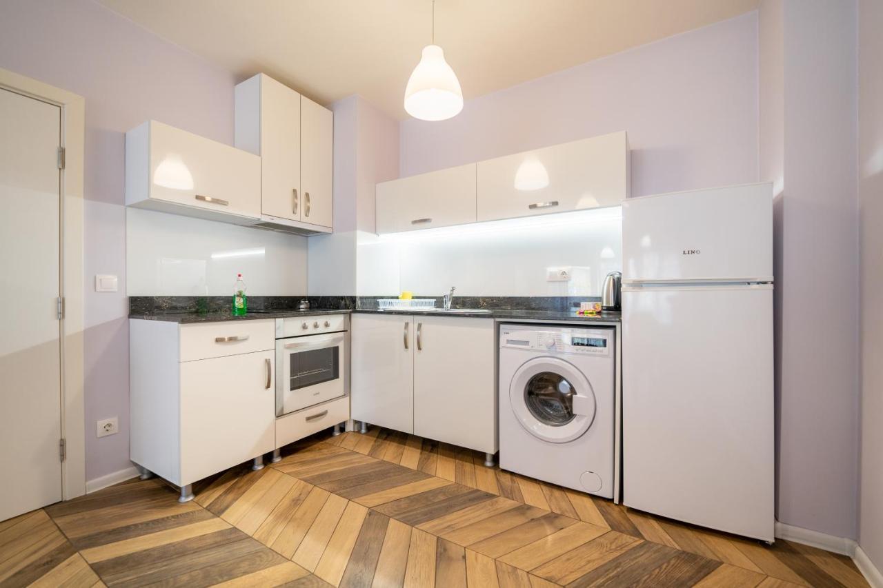 Sunny Apartment In Studentski Grad, Behind Unss Sofia Luaran gambar