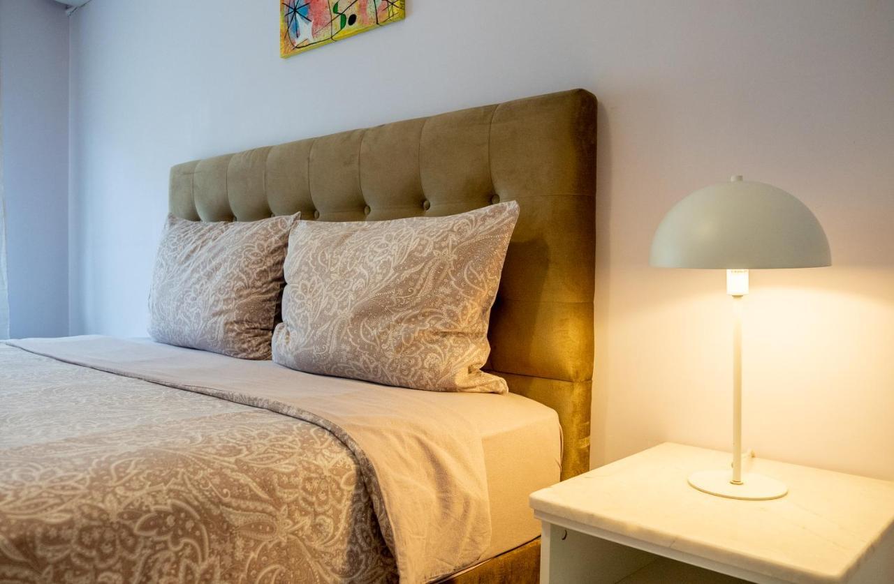 Sunny Apartment In Studentski Grad, Behind Unss Sofia Luaran gambar